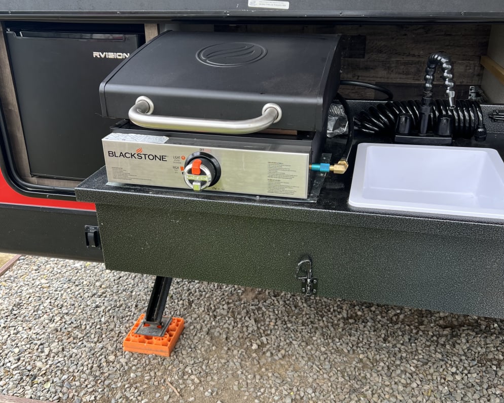 Travel Trailer RV for Rent in Sanger, California