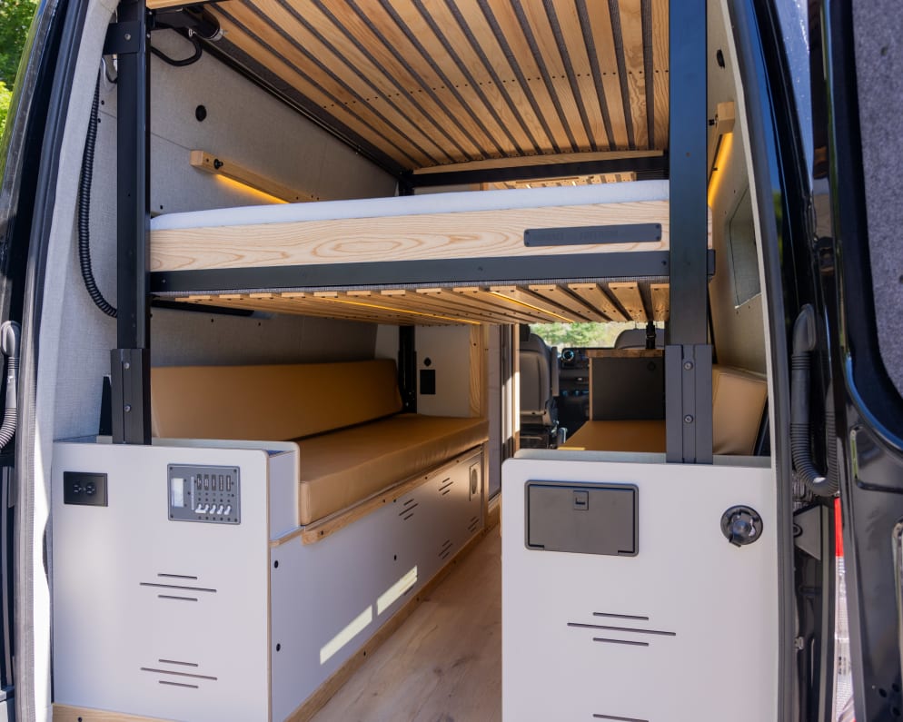 Class B RV for Rent in Lindon, Utah