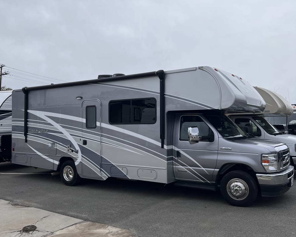 2022 Class C RV for Rent in Riverside, California - RVUSA.com