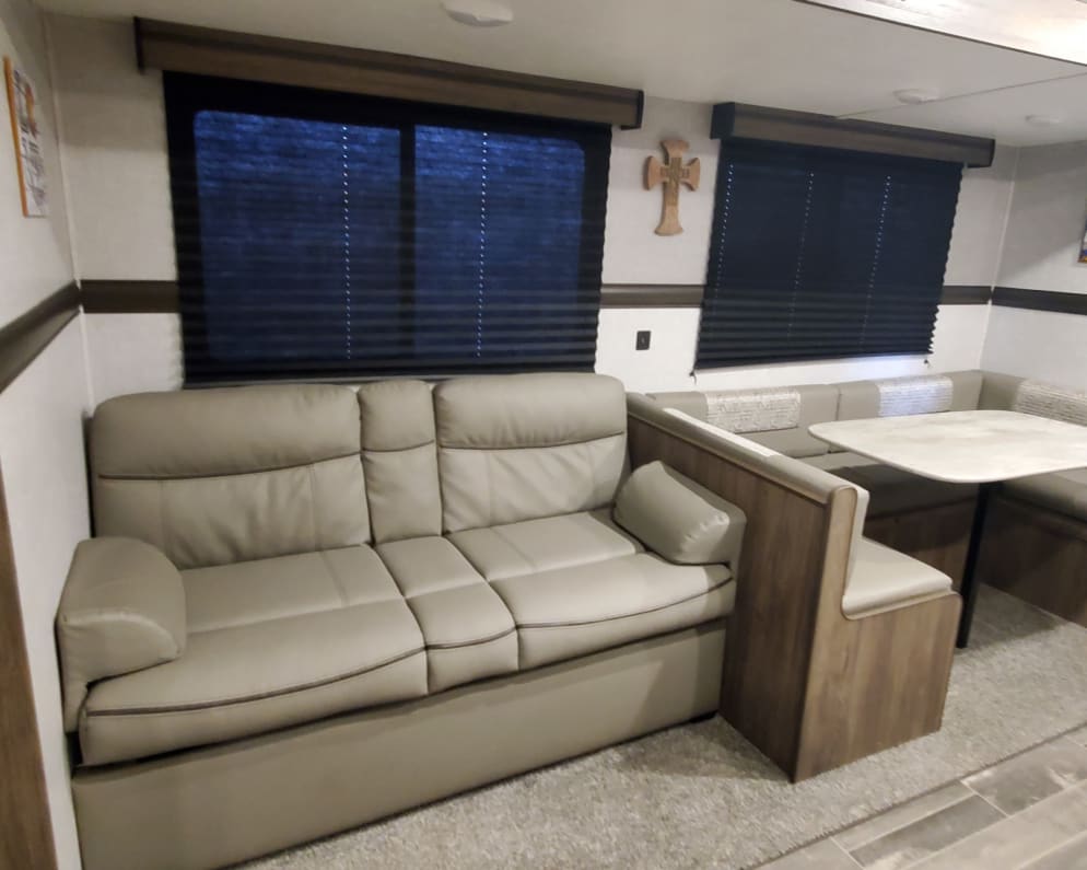 2022 ZR280BH22  by Keystone RV for rent in 80643