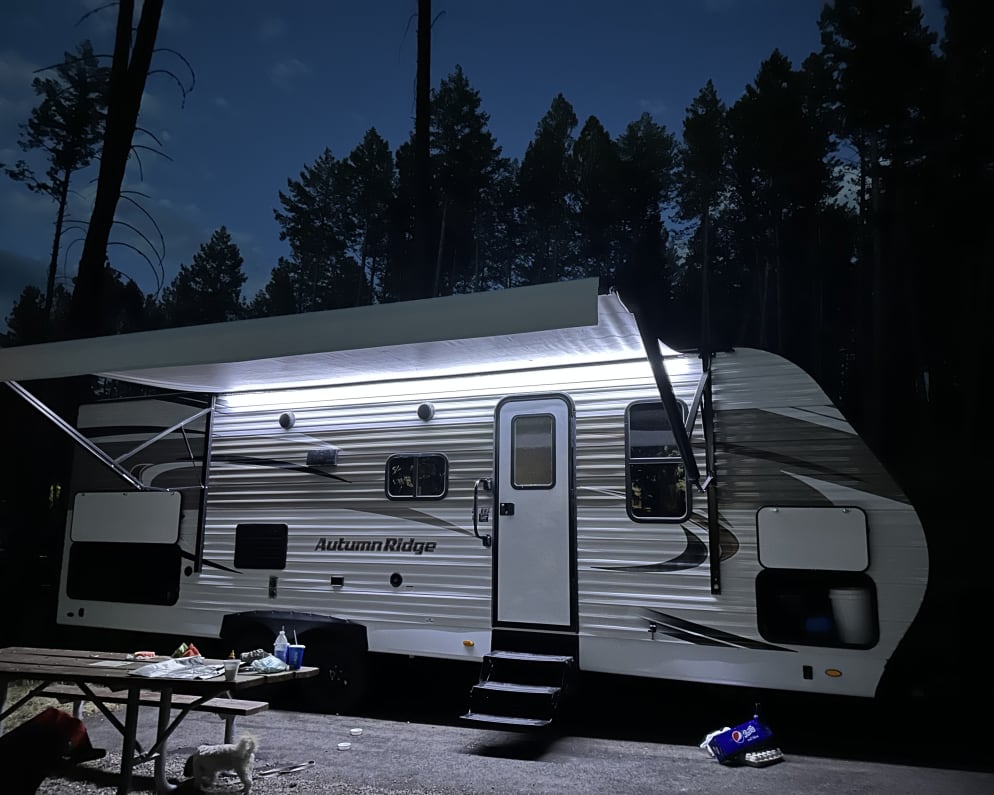 2022 Starcraft Autumn Ridge available for rent in Billings Montana