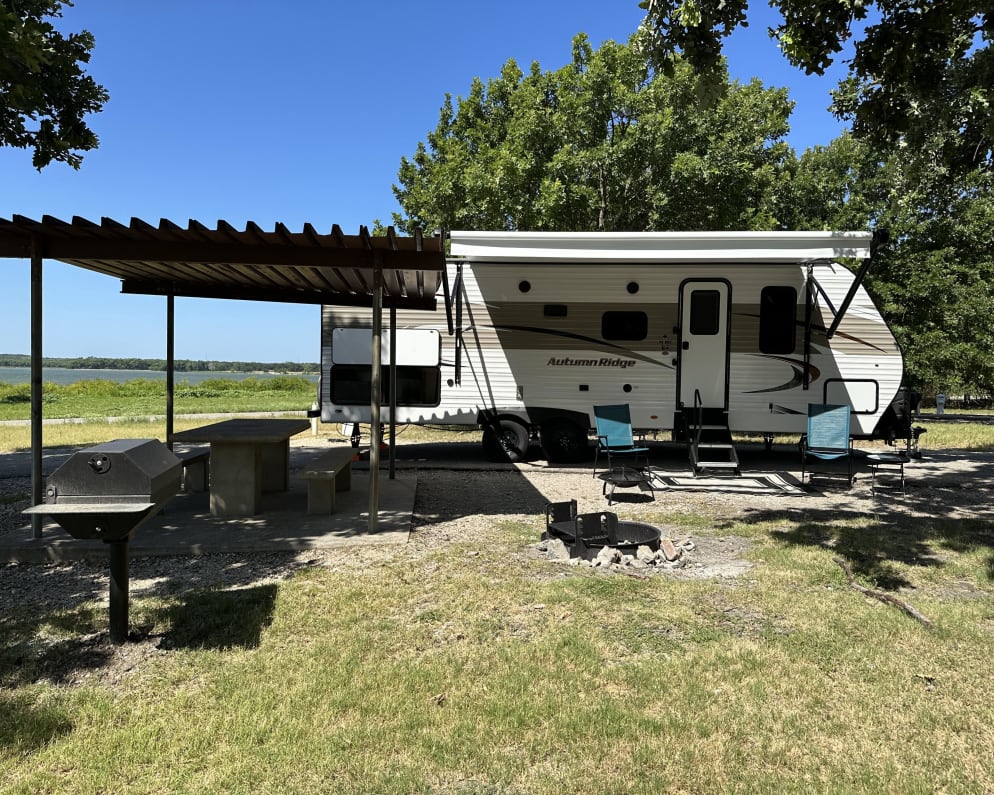 2022 Starcraft Autumn Ridge available for rent in Fort Worth Texas