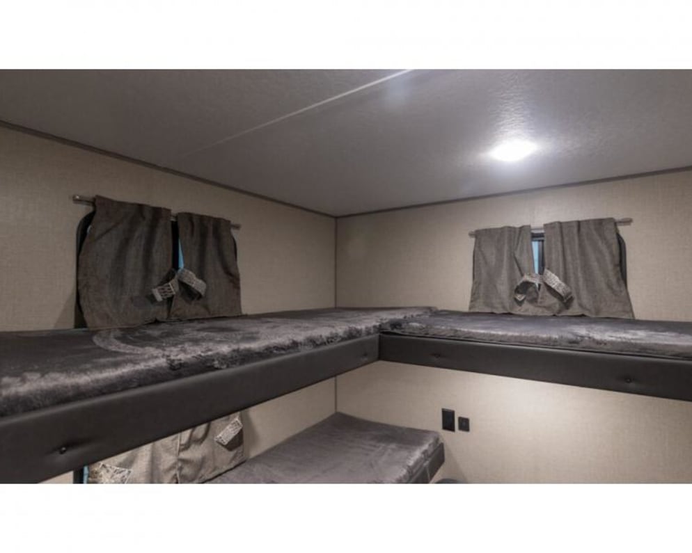 2022 Coachmen Catalina Legacy  by Forest River for rent in 49071