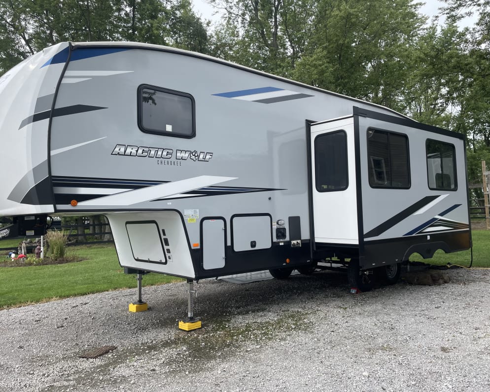 2021 Fifth Wheel RV for Rent in Lebanon, Indiana