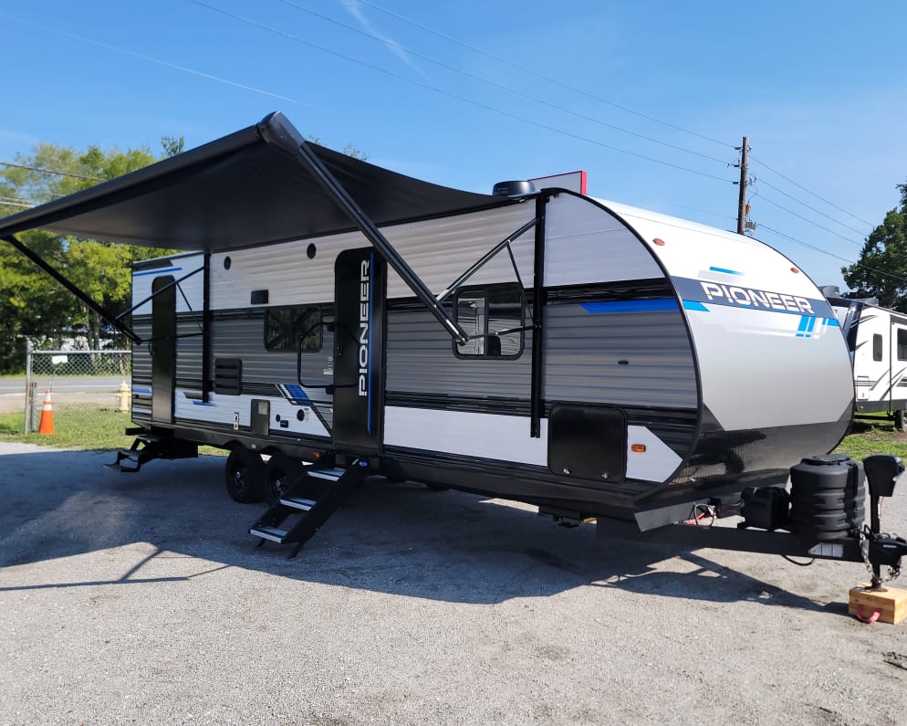 2023 Heartland RVs Pioneer