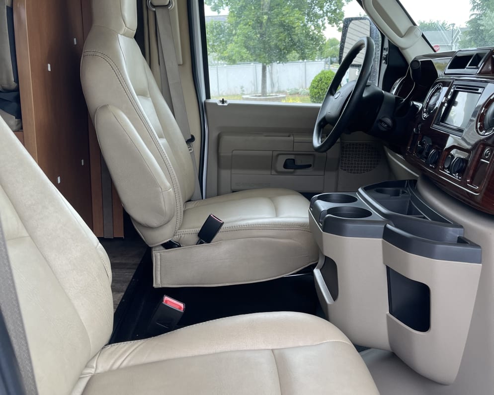 2016 Forester Forester Motorhome available for rent in Ridgecrest California