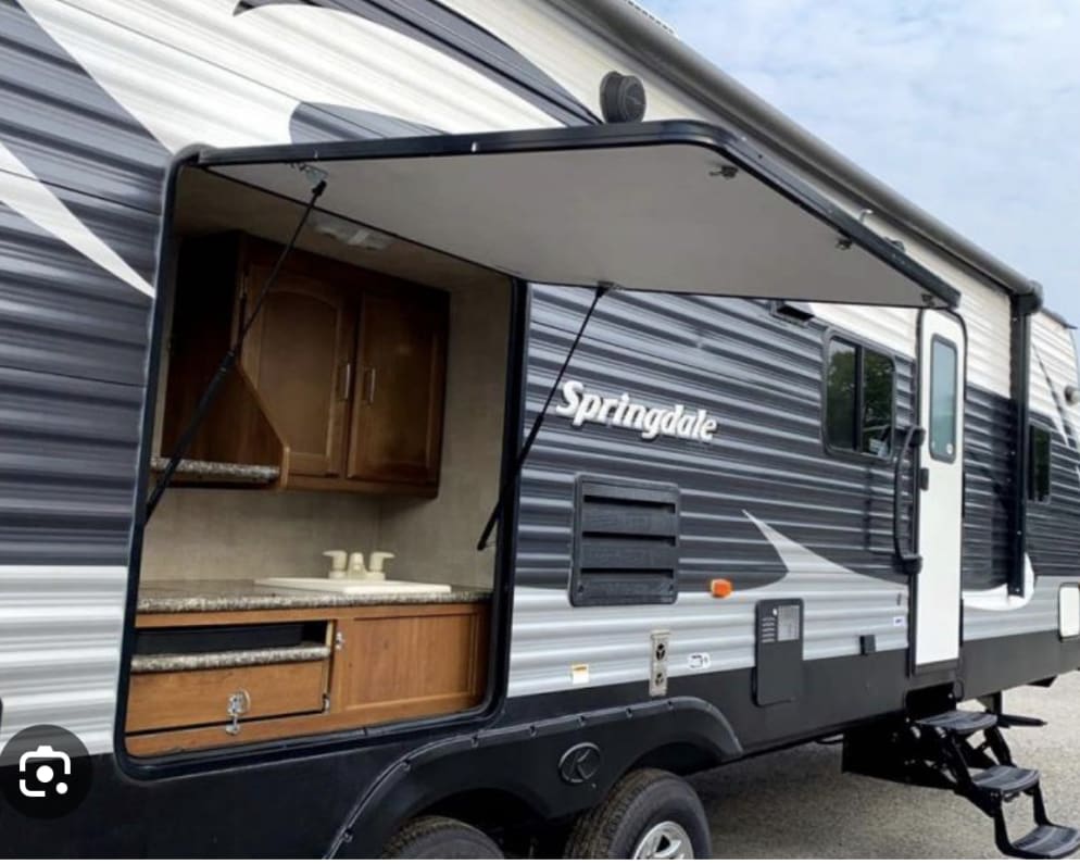 2017 Travel Trailer RV for Rent in Mariposa, California