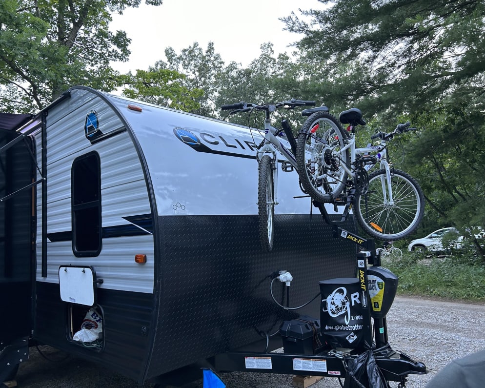 2022 Ultra Lite  by Clipper for rent in L9W4Y7