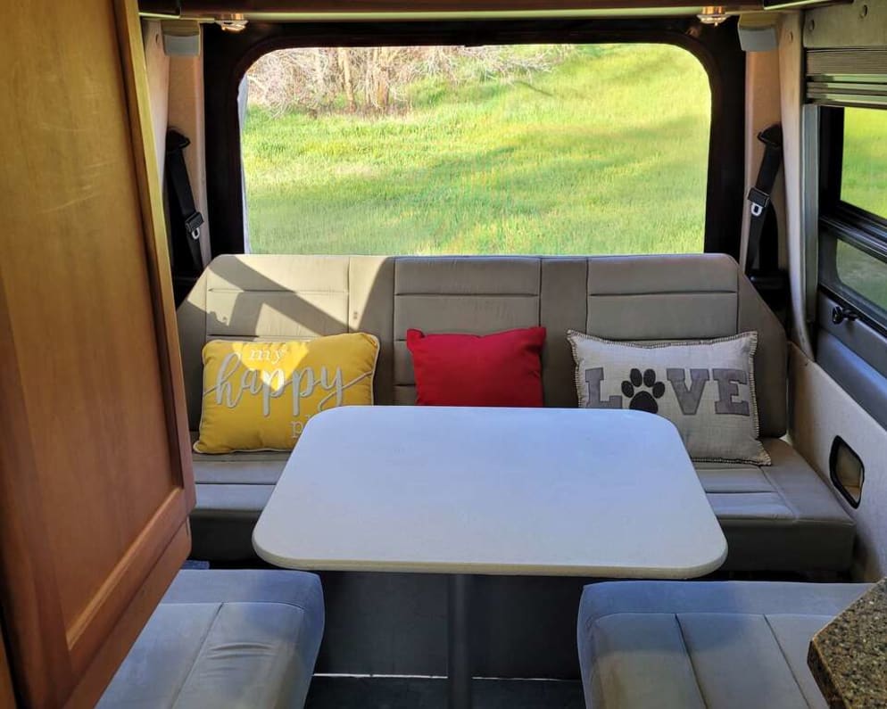 2011 Roadtrek Roadtrek Class B available for rent in Kaysville Utah