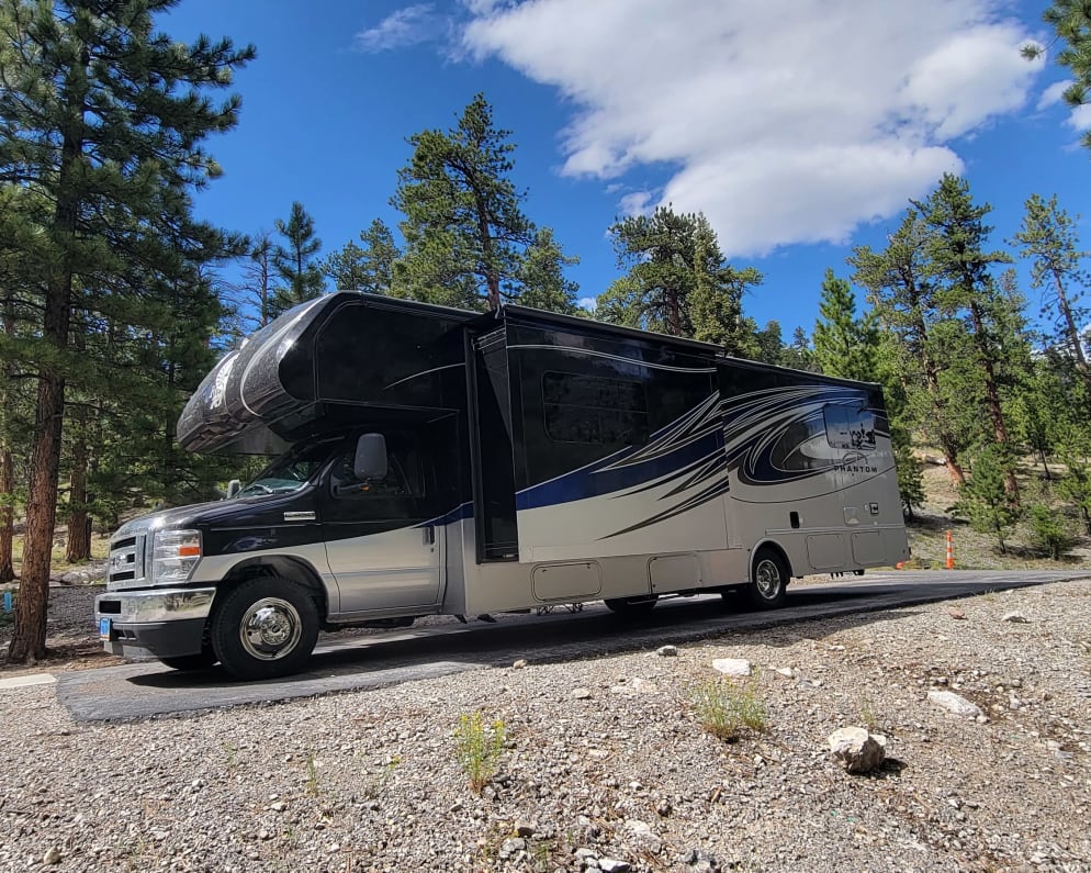 2023 Nexus RV Phantom available for rent in Las Vegas Nevada