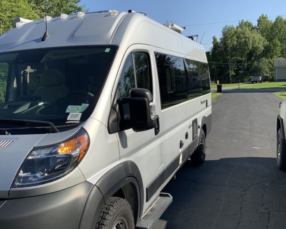 2022 Class B RV for Rent in Elma, New York