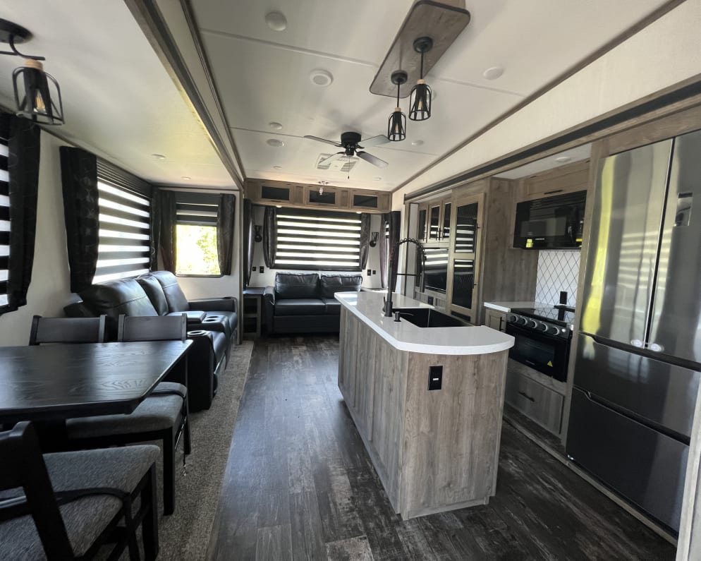 2021 Forest River Sabre available for rent in Buford Georgia