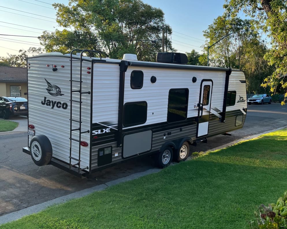 Travel Trailer RV for Rent in Modesto, California