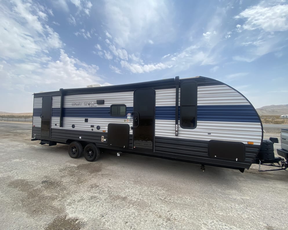 2022 Travel Trailer RV for Rent in Highland, California