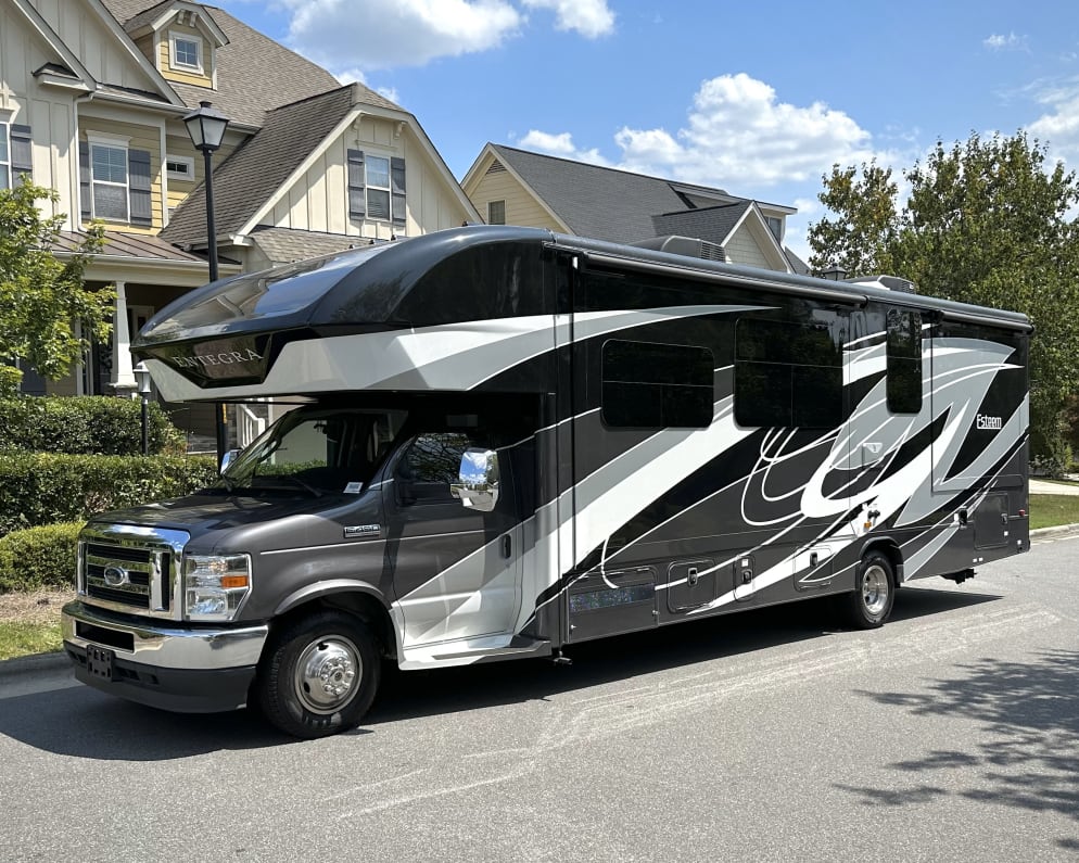Class C RV for Rent in Apex, North Carolina
