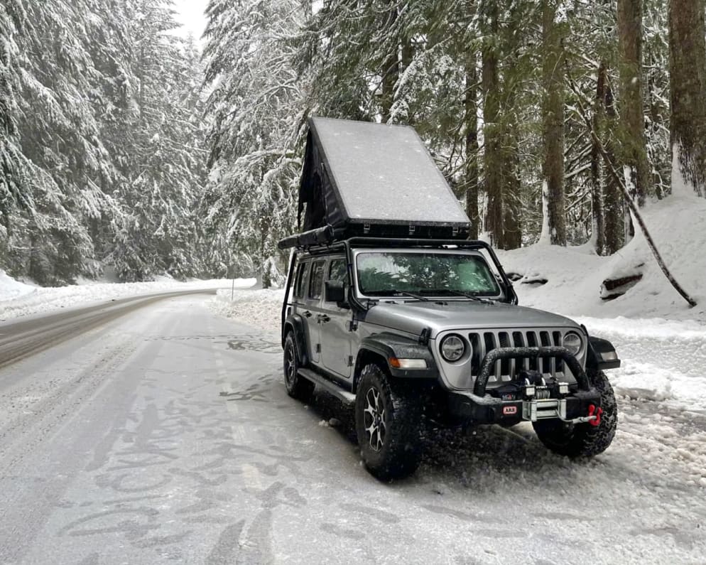 2011 Jeep Wrangler Unlimited 4x4 Class B for rent in SeaTac Washington