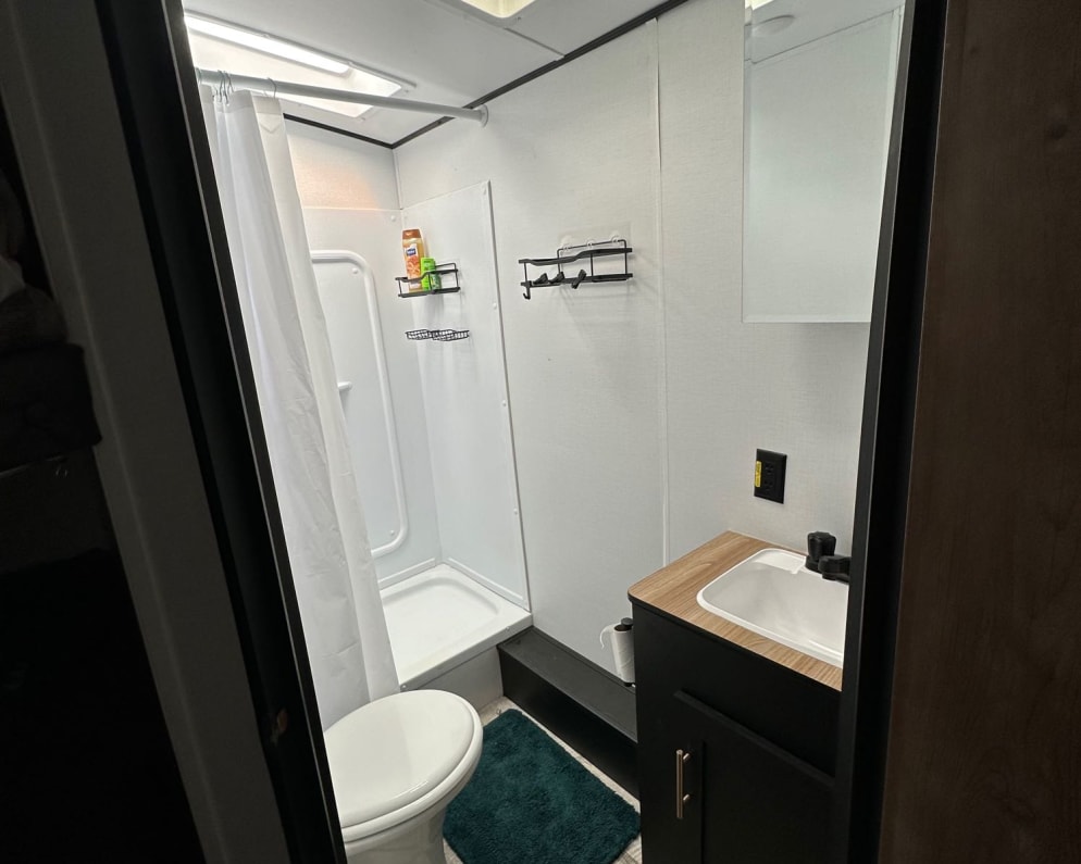 2022 Keystone RV Springdale Travel Trailer for rent in Klamath Falls Oregon