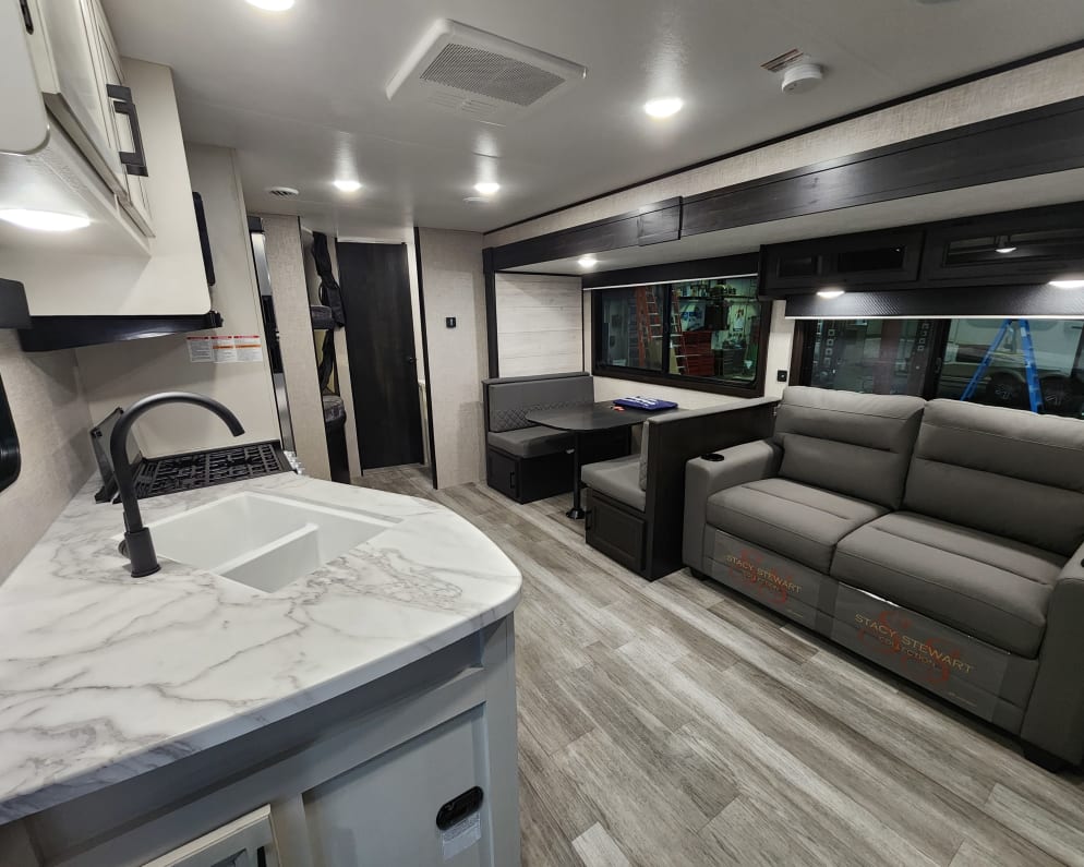 2023 Jayco Jay Flight Travel Trailer for rent in Saint Charles Missouri
