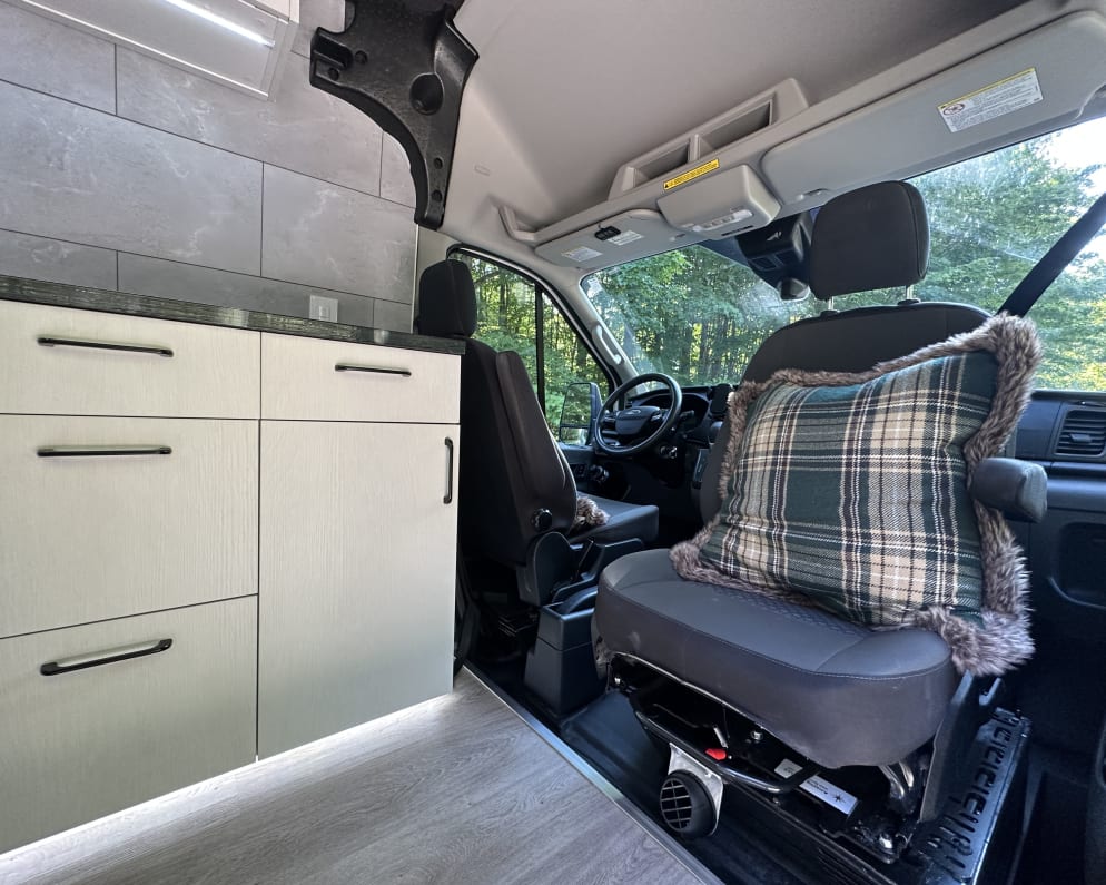 2020 Ford Transit T-350 Class B for rent in Newmarket Ontario