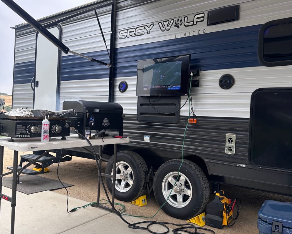 2021 Travel Trailer RV for Rent in Hanford, California