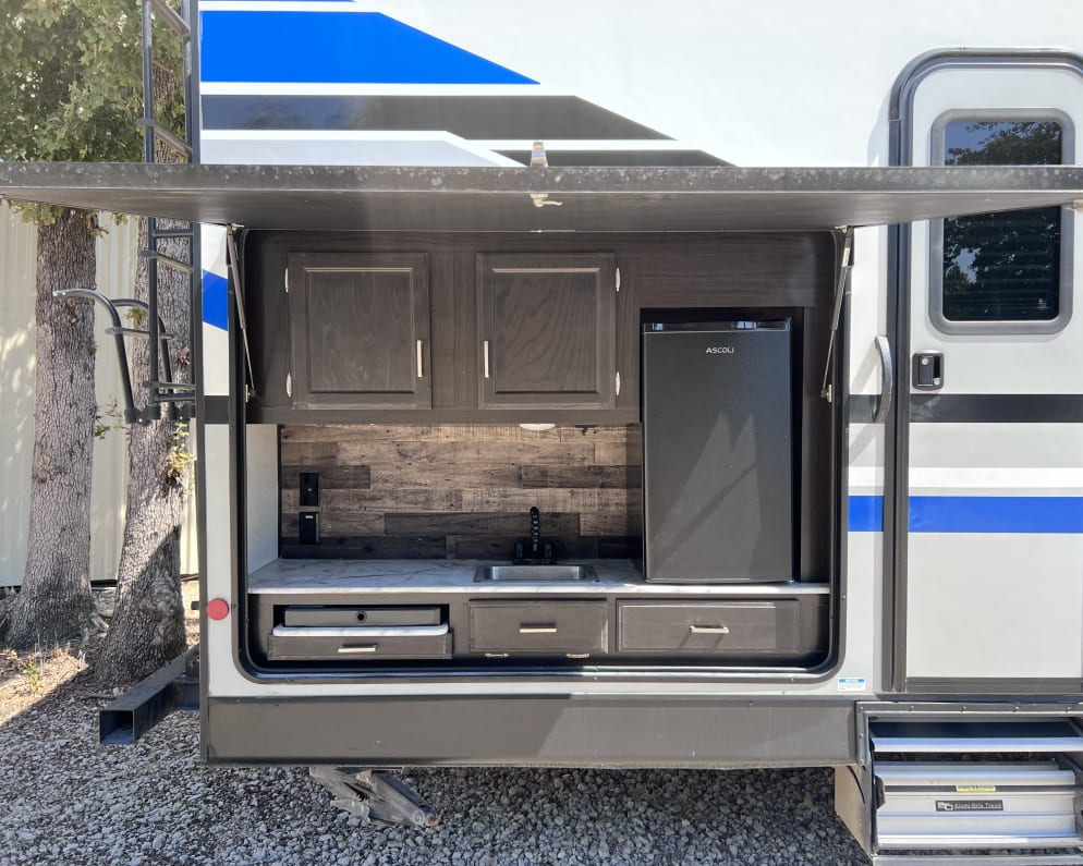 Travel Trailer RV for Rent in Fort Worth, Texas