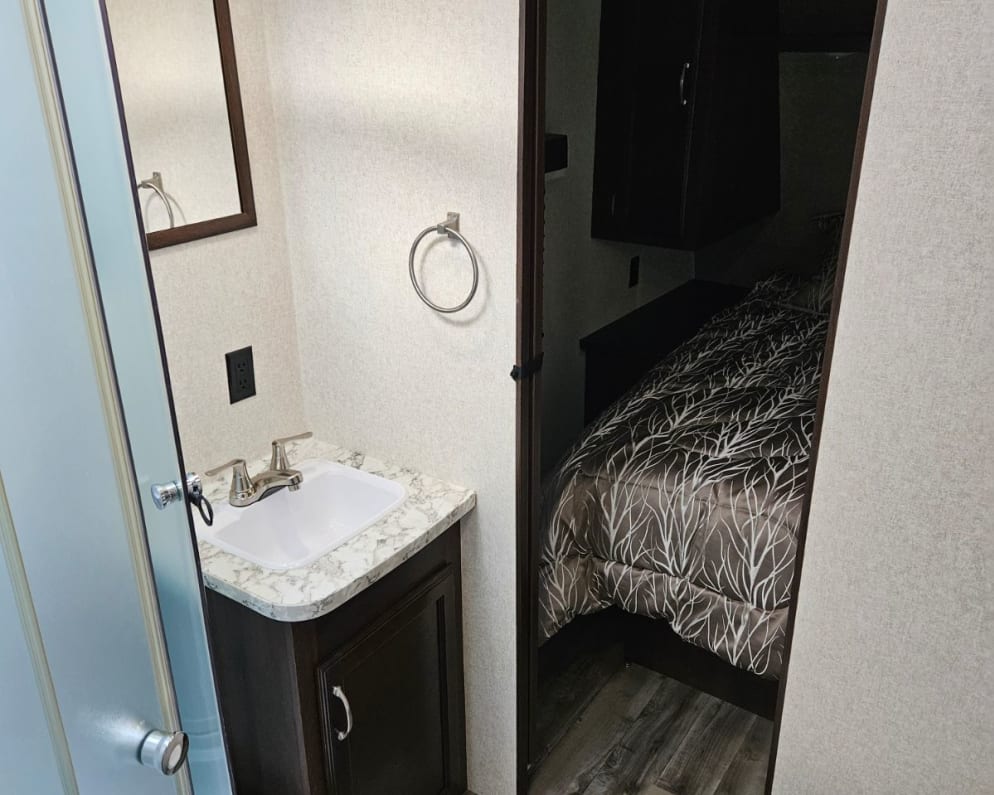 2018 Travel Trailer RV for Rent in Gaylord, Michigan