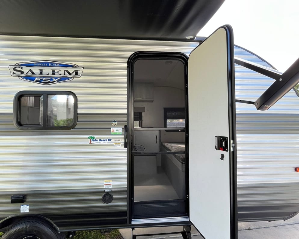 2023 Forest River Cruise Lite Salem FSX 174BHLE Travel Trailer for rent in Boyton Beach Florida