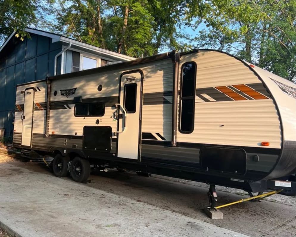 2021 Travel Trailer RV for Rent in Beardstown, Illinois