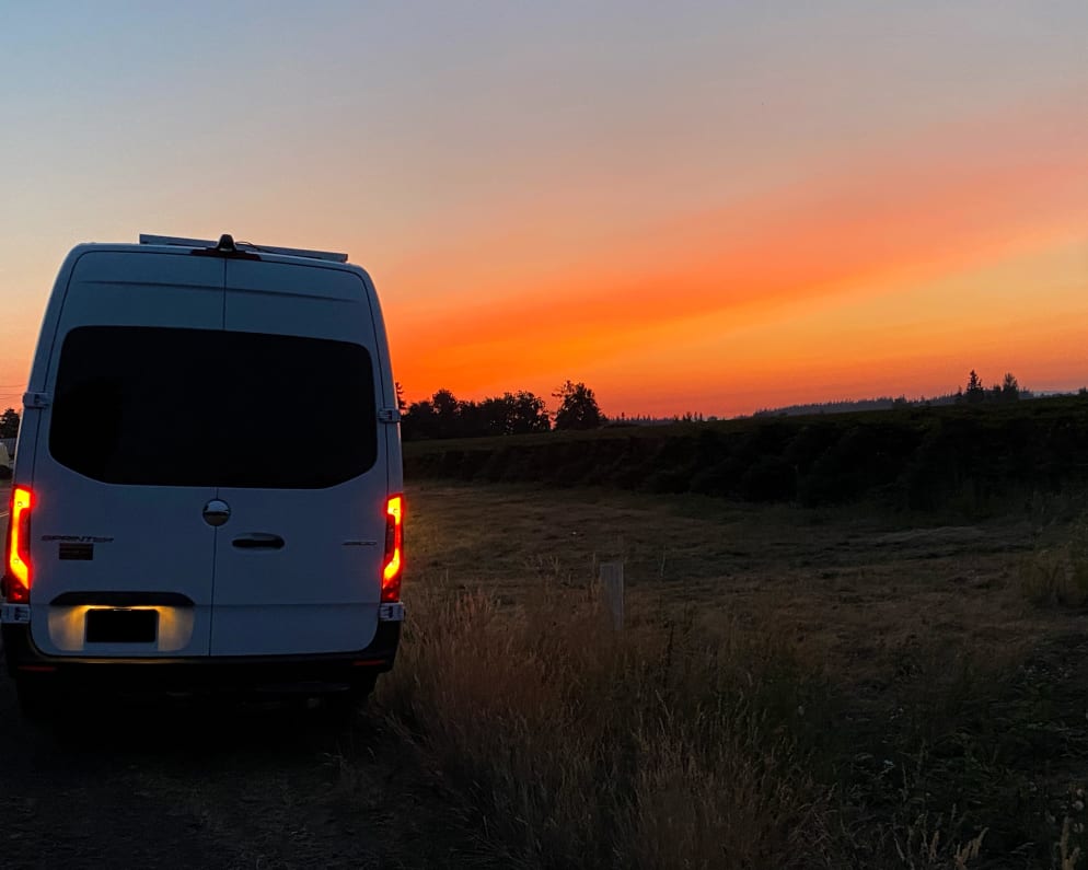 2020 Sprinter  by Freightliner for rent in 97303