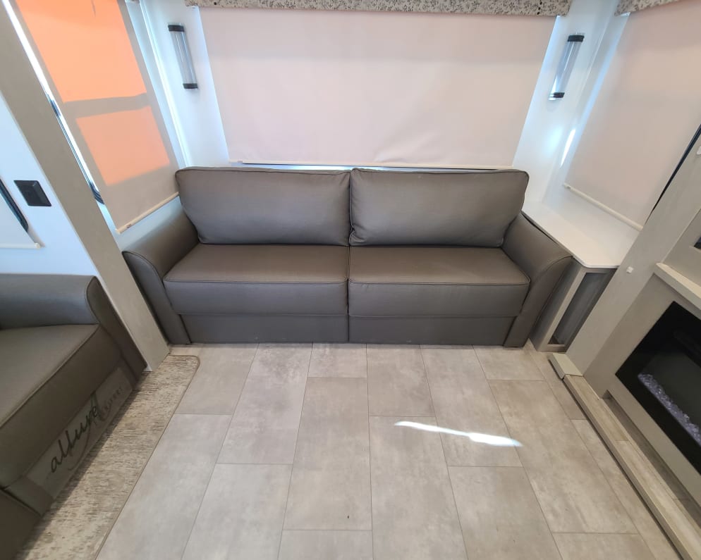 2022 Palomino Columbus available for rent in Marion Texas