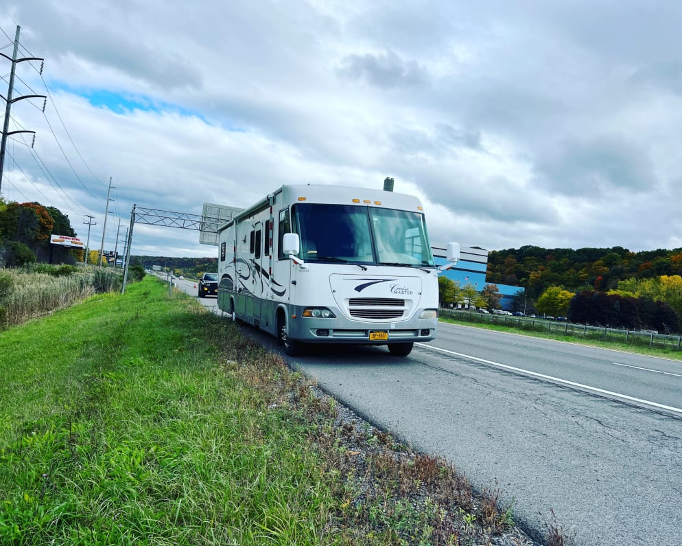 2002 Class A RV for Rent in Fabius, New York
