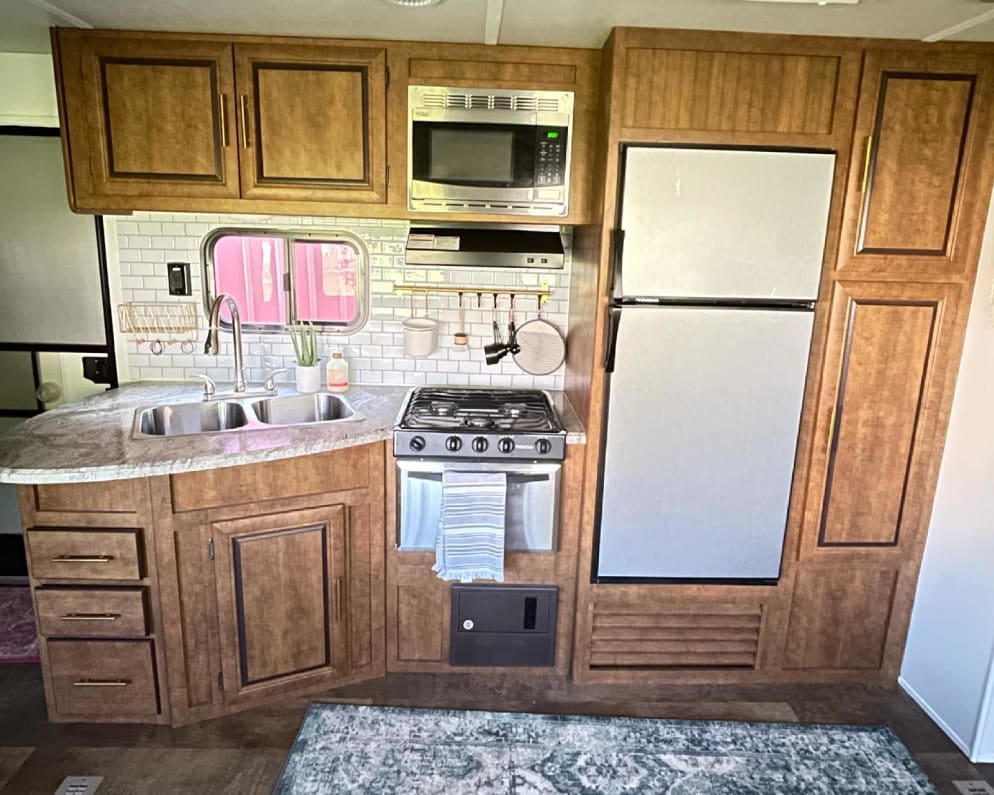 2017 Zinger  by Crossroads RV for rent in 19543
