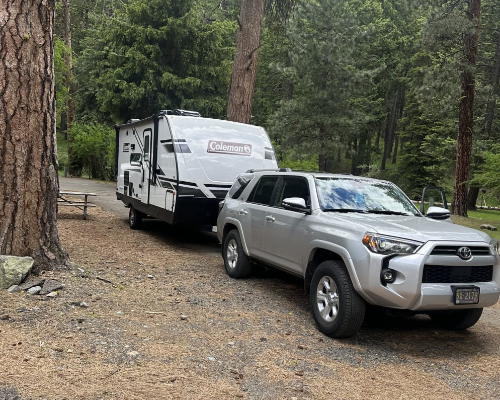 2022 Dutchmen Coleman Travel Trailer for rent in Beaverton Oregon