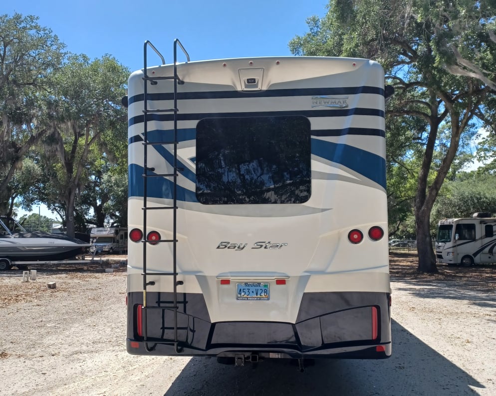 2022 Newmar Bay star available for rent in Tampa Bay Florida