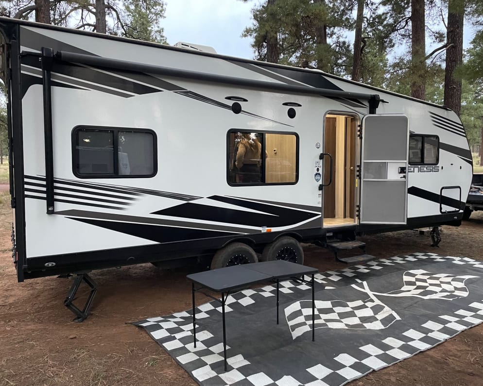 2022 Genesis Supreme Rv Genesis Supreme