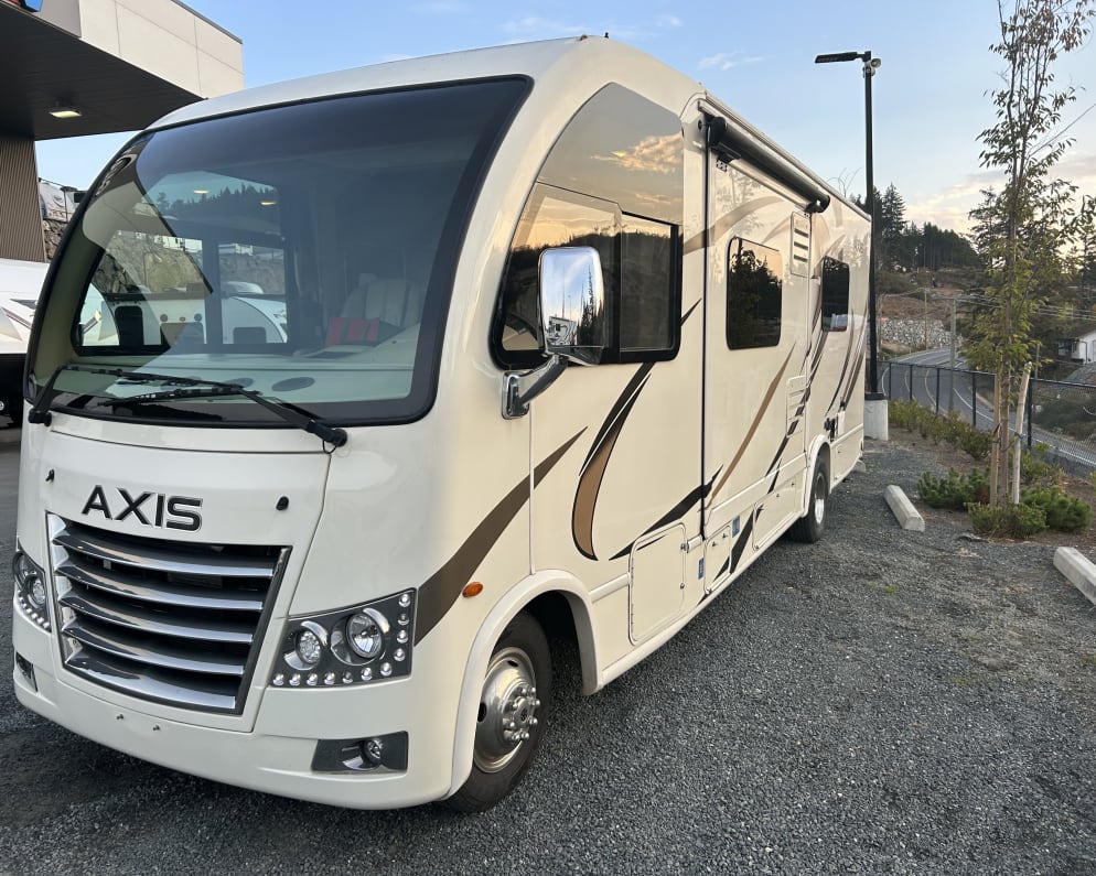 2018 Axis  by Thor for rent in V1C 3T1