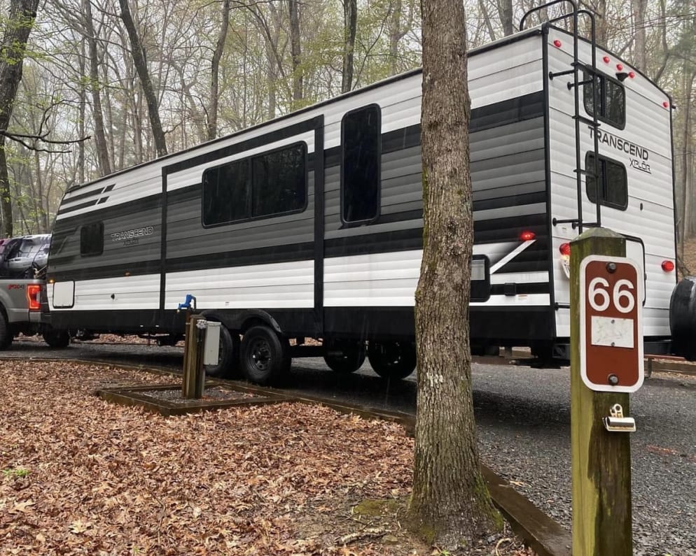 2022 Travel Trailer RV for Rent in Chatsworth,