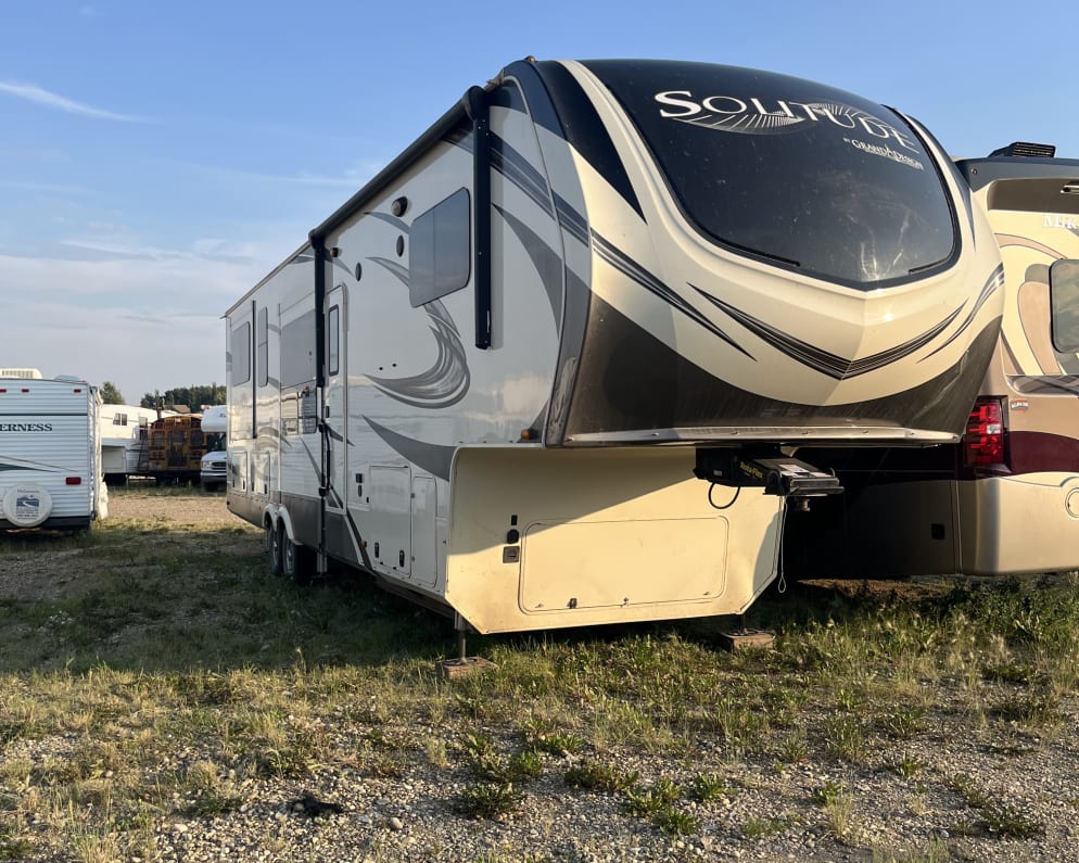 2020 Grand Design Solitude available for rent in Grande Prairie Alberta