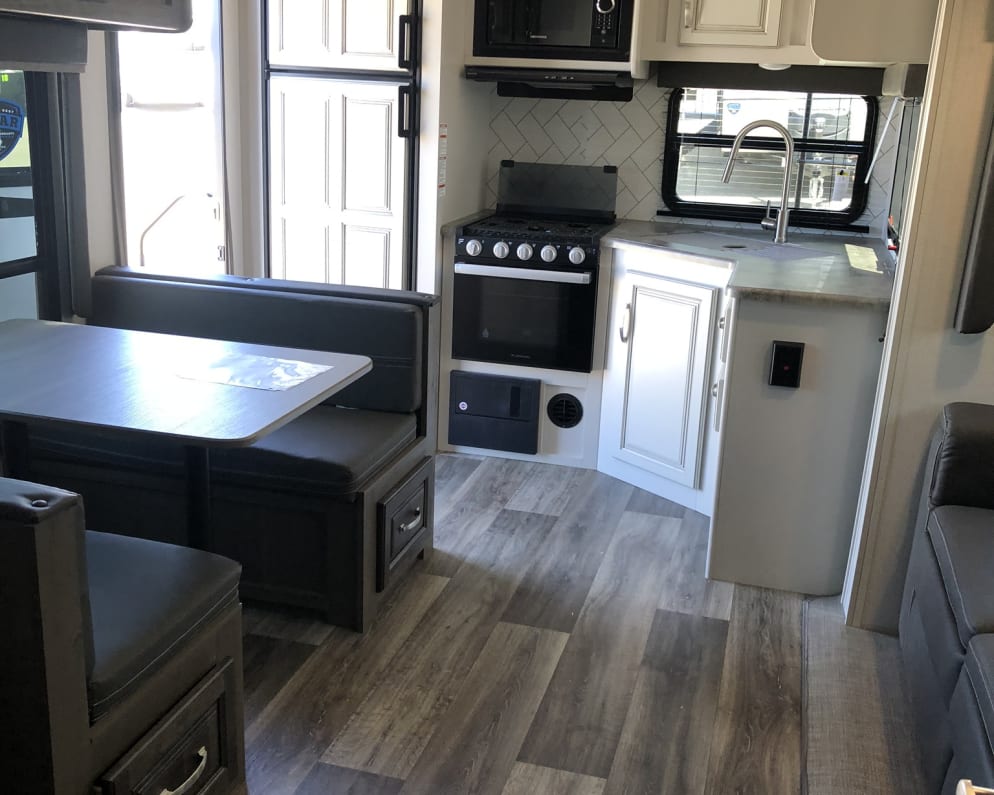 2021 Keystone RV Cougar Travel Trailer for rent in Delivery To San Luis Obispo County And Sb County California