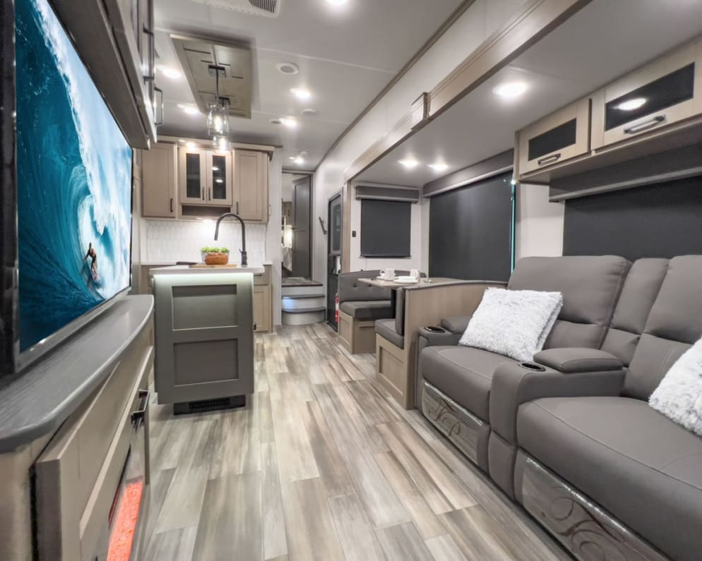 2023 Grand Design Reflection Fifth Wheel for rent in Quincy Washington