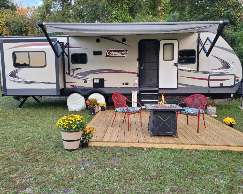 2019 Travel Trailer RV for Rent in Loris, South Carolina