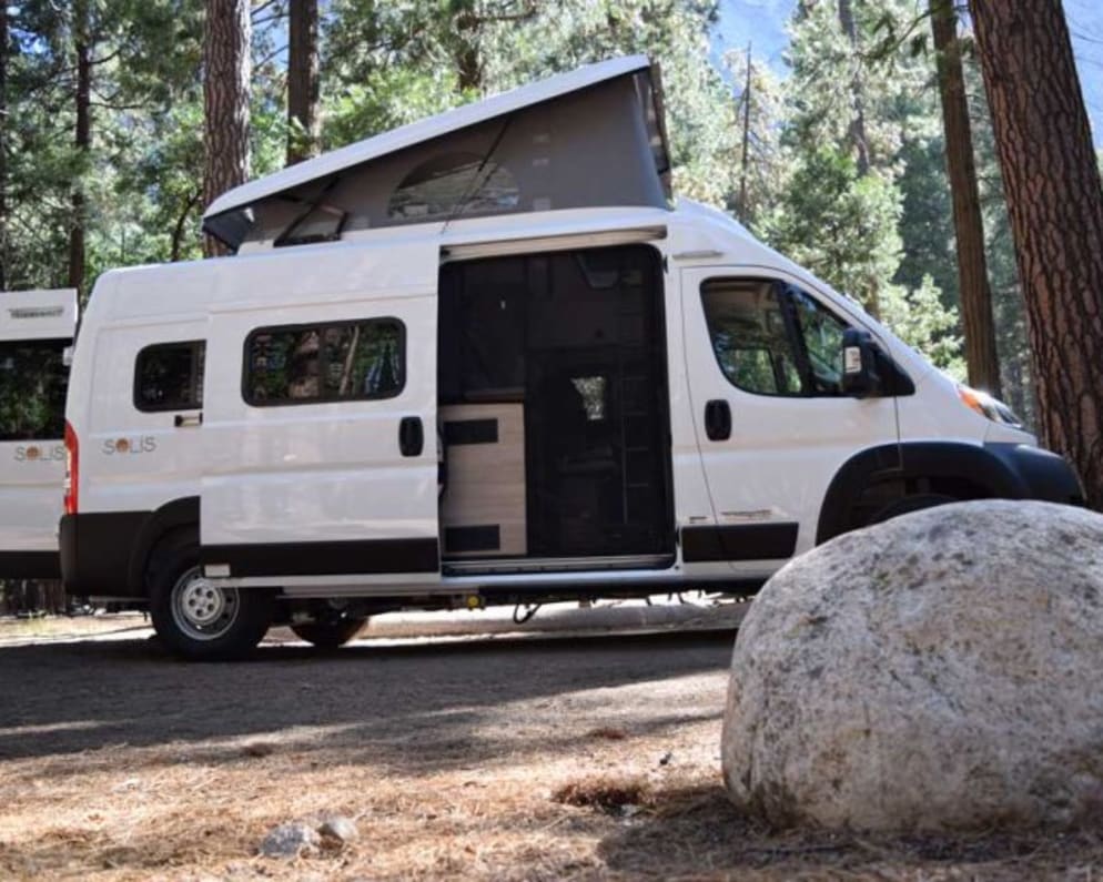 2023 Class B RV for Rent in Chantilly, Virginia - RVUSA.com