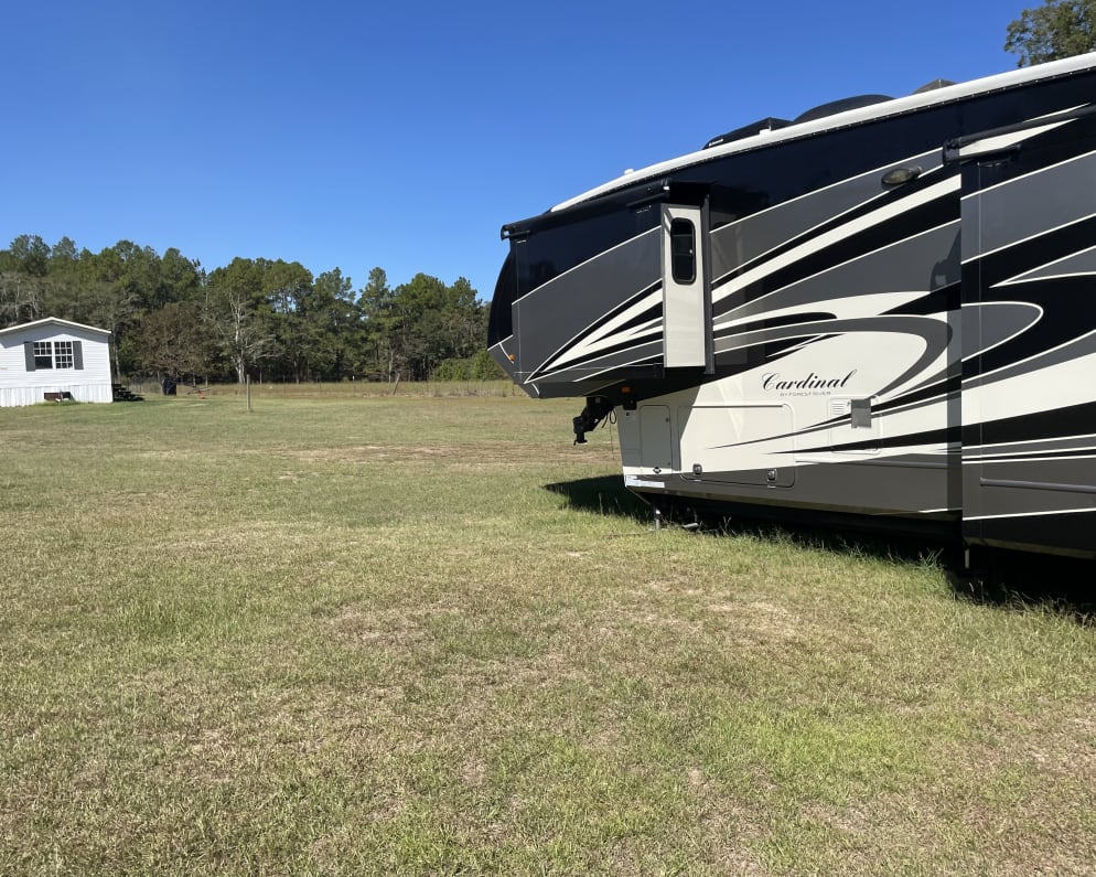 2015 Forest River Cardinal available for rent in Moultrie Georgia