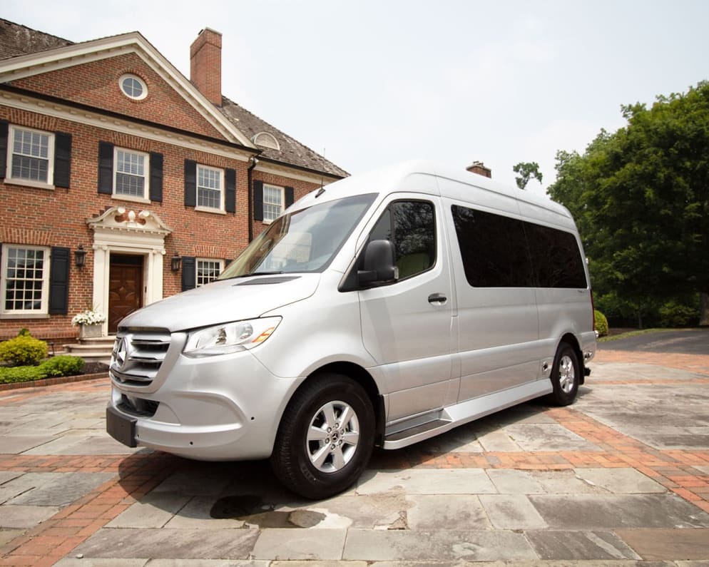 2024 Ultimate Toys Ultimate Cruiser Class B for rent in San Diego California