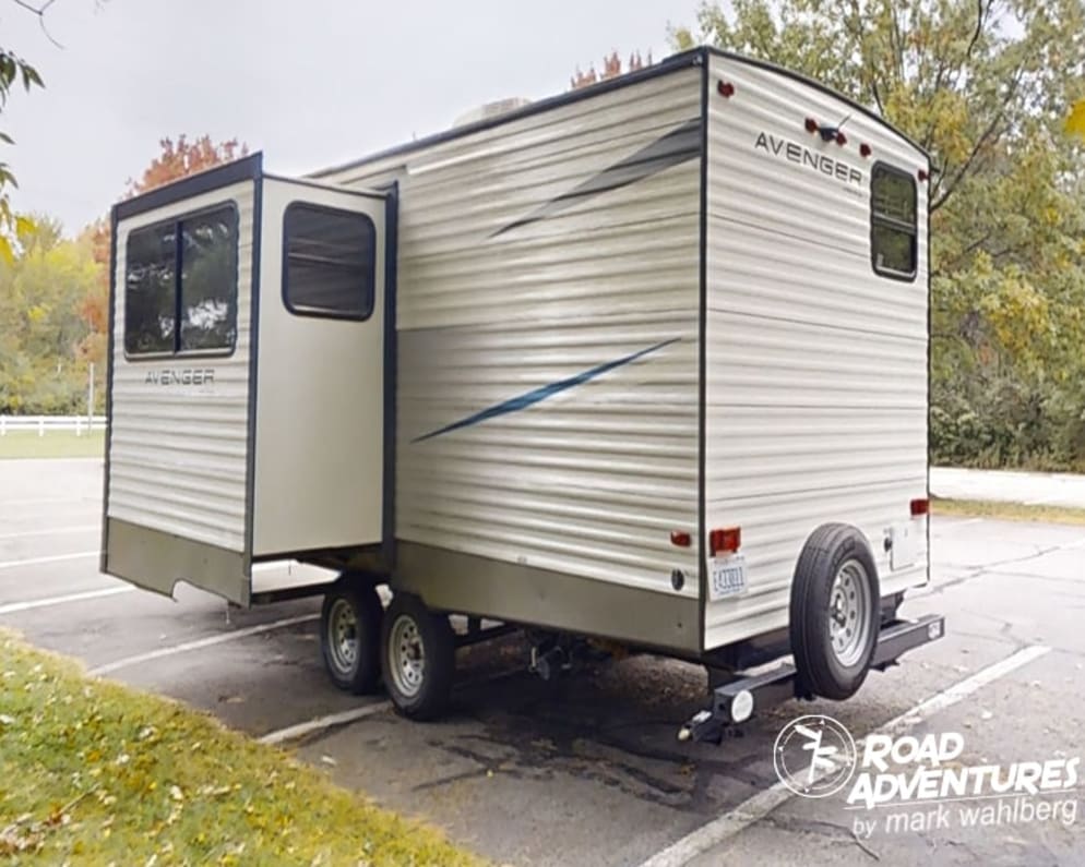 2021 24BHS  by Prime Time Avenger for rent in 44055