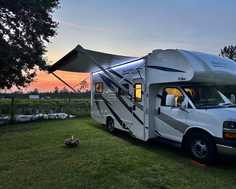 2023 Class C RV for Rent in Louisville, Kentucky