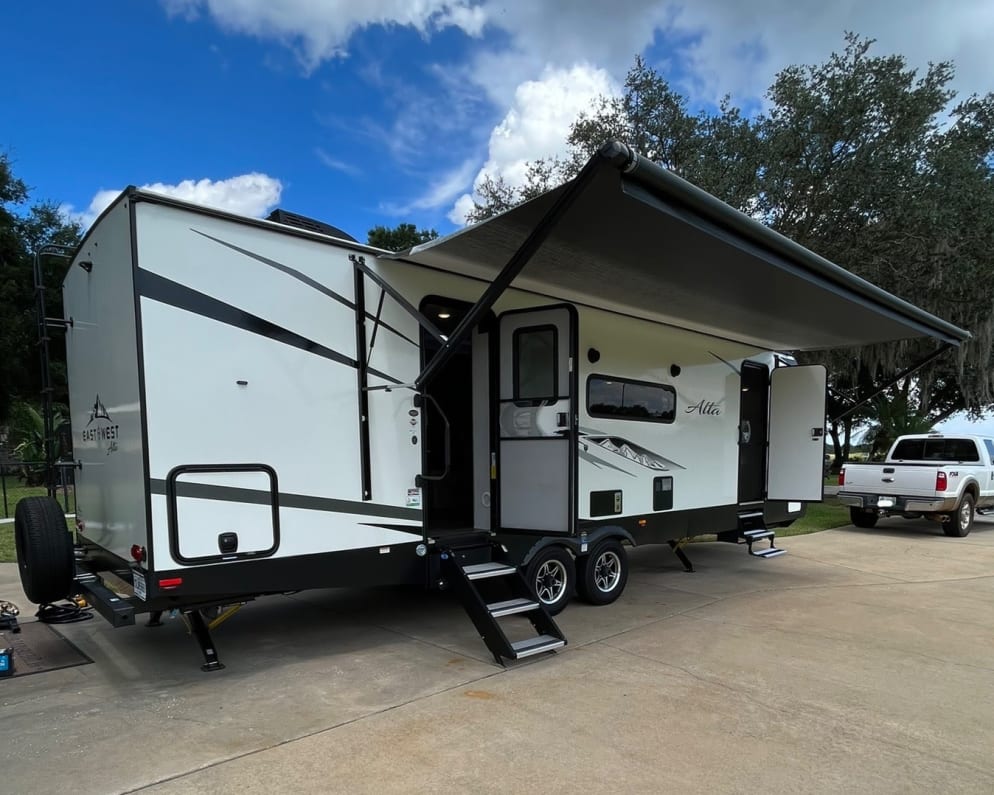 2022 Travel Trailer RV for Rent in Fruitland park, Florida