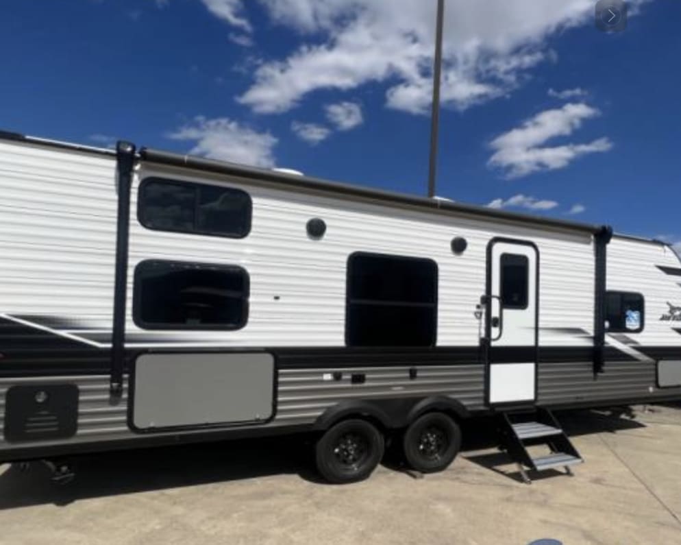2024 Travel Trailer RV for Rent in New Braunfels, Texas