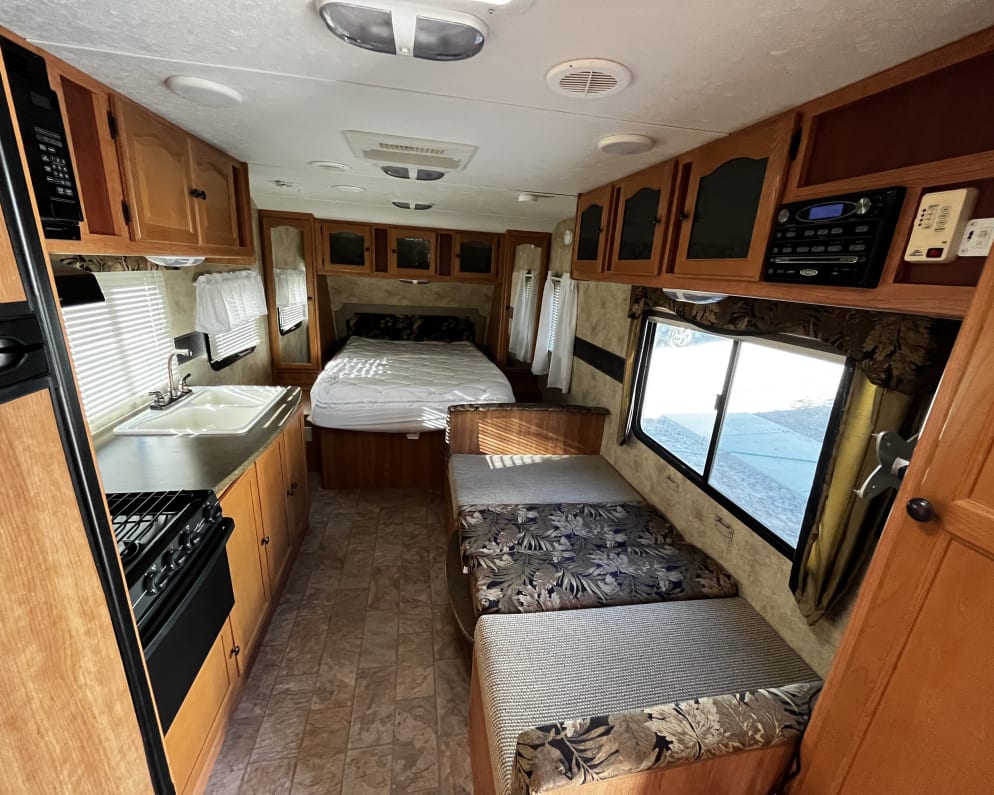2010 Passport Ultra Lite  by Keystone RV for rent in 84045