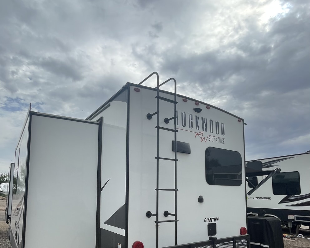 2022 Forest River Rockwood Signature Travel Trailer for rent in IMPERIAL California